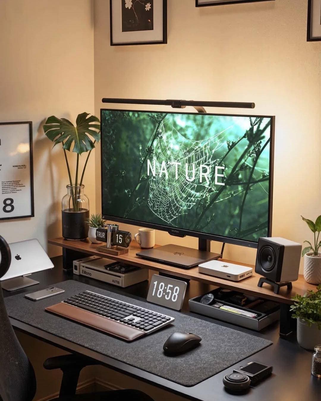 worksetupaddicts 1784123308 3941834467563400794 76653861958 ogomzo desk setup